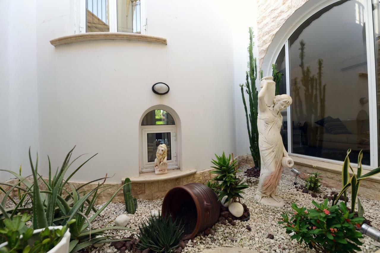 Karythia Villa Пила Екстериор снимка